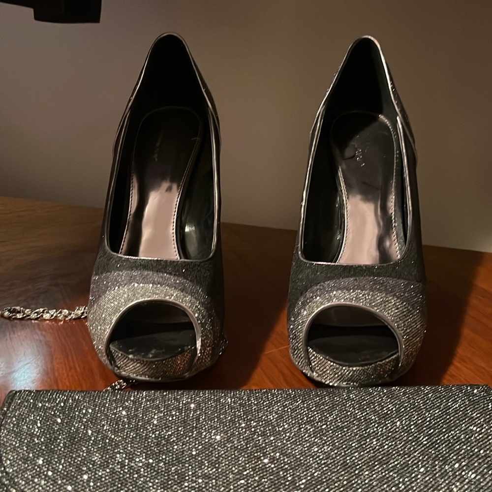 High heels with matching clutch